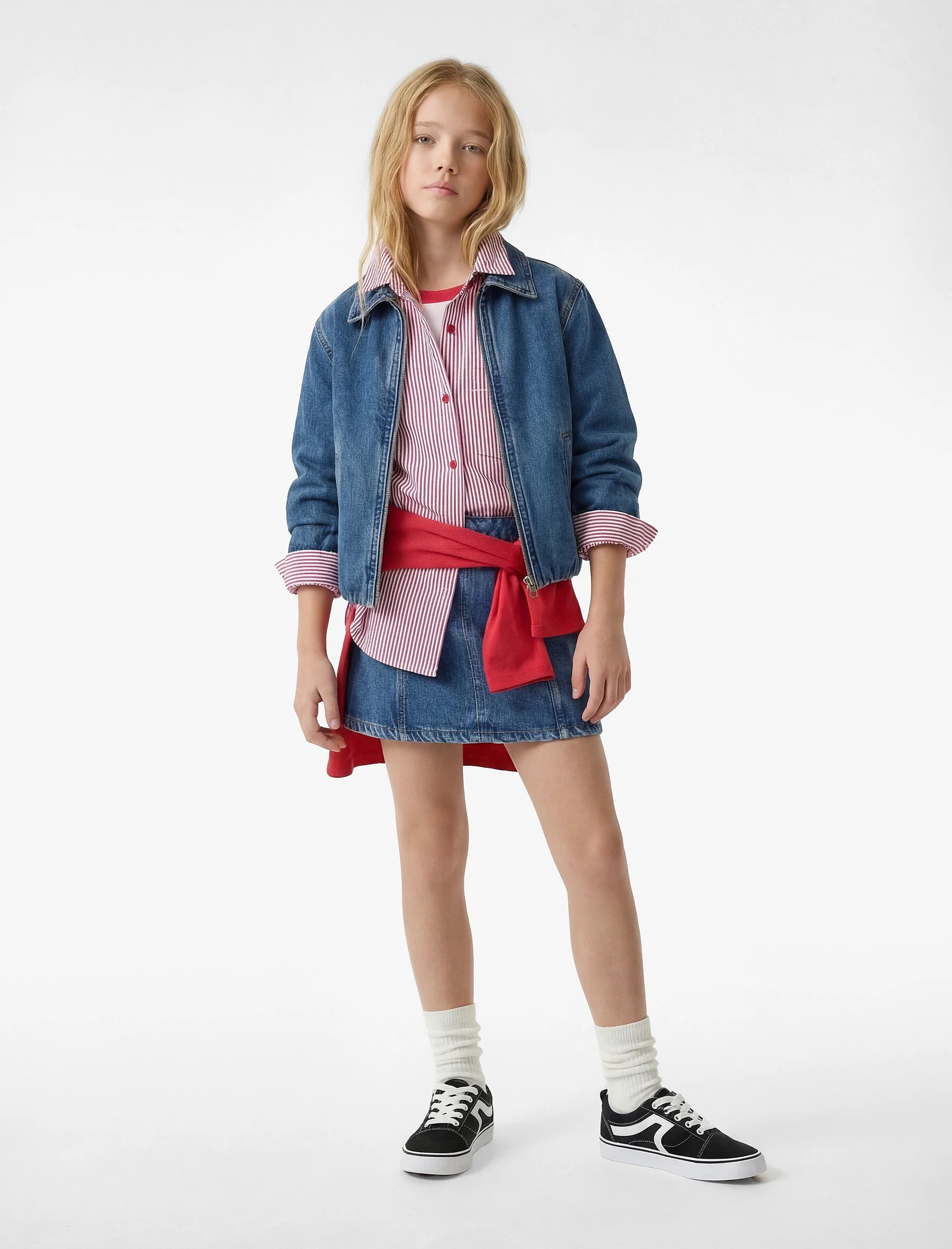 JAKNE FARMERKE PËR FËMIJË